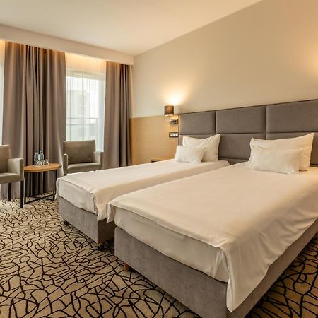 Aparthotel Termy Uniejow Ngoại thất bức ảnh