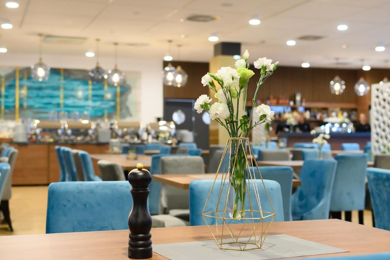 Aparthotel Termy Uniejow Ngoại thất bức ảnh