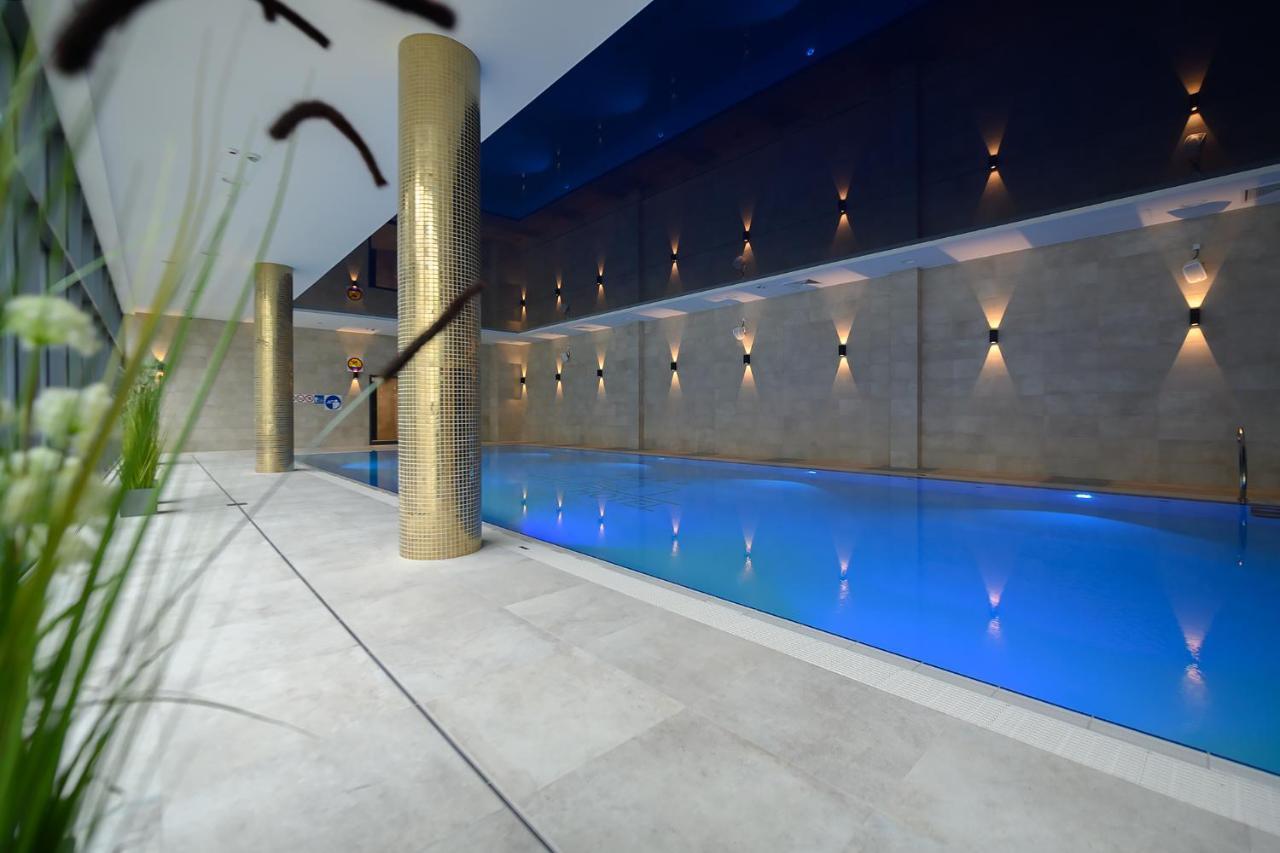 Aparthotel Termy Uniejow Ngoại thất bức ảnh